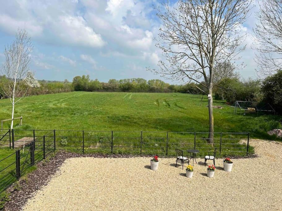 The Loft At The Croft - Stunning Rural Retreat Perfect For Couples & Dogs Leigh (Gloucestershire) Exterior foto