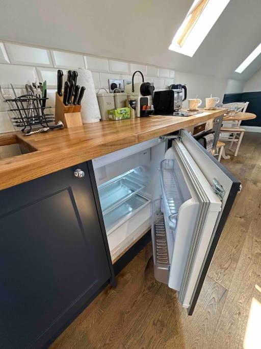 The Loft At The Croft - Stunning Rural Retreat Perfect For Couples & Dogs Leigh (Gloucestershire) Exterior foto